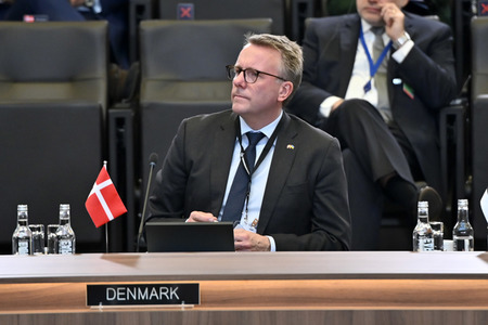 Außerordentliches Treffen der NATO-Verteidigungsminister in Brüssel