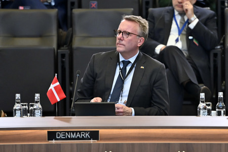 Außerordentliches Treffen der NATO-Verteidigungsminister in Brüssel