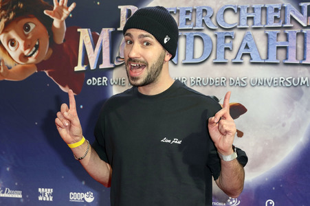 Filmpremiere 'Peterchens Mondfahrt' in Hamburg