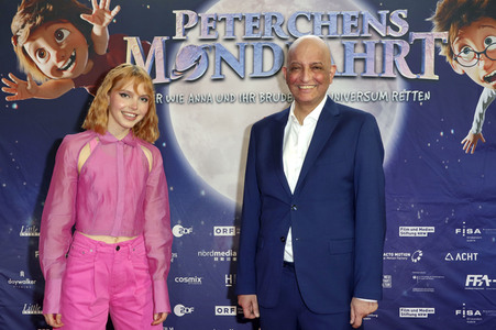 Filmpremiere 'Peterchens Mondfahrt' in Hamburg