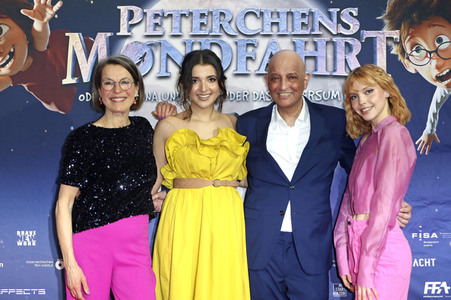 Filmpremiere 'Peterchens Mondfahrt' in Hamburg