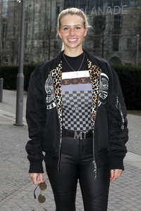 Mates Date Influencer Event auf der Berlin Fashion Week Autumn/Winter 2022