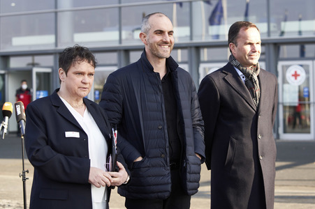 Annalena Baerbock besucht Notunterkünfte für Ukraine-Flüchtlinge in Hannover
