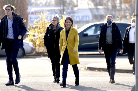 Annalena Baerbock besucht Notunterkünfte für Ukraine-Flüchtlinge in Hannover