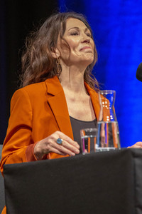 Iris Berben und Paul Ingendaay auf der lit.Cologne 2022 in Köln