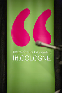 Jens Thomas und Matthias Brandt auf der lit.Cologne 2022 in Köln