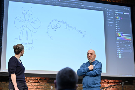 Bernhard Hoëcker, Eva von Mühlenfels und Mike Altwicker auf der lit.Kid. 2022 in Köln