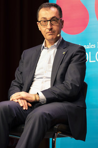 Thomas Hüetlin und Cem Özdemir auf der lit.Cologne 2022 in Köln
