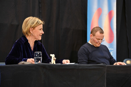 Mariele Millowitsch und Devid Striesow auf der lit.Cologne 2022 in Köln