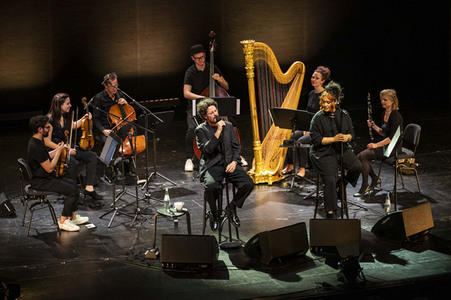 Konzert von Max Herre & Mikis Takeover! Ensemble in Erfurt