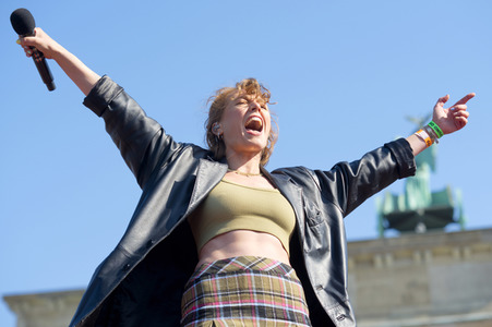 Kundgebung und Friedenskonzert 'Sound of Peace' in Berlin