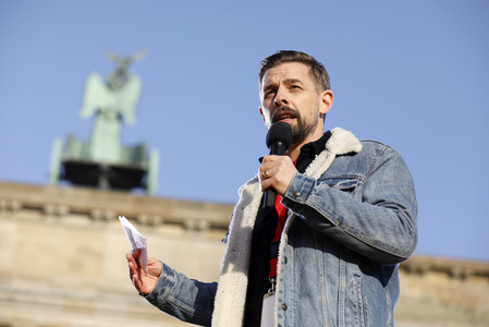 Kundgebung und Friedenskonzert 'Sound of Peace' in Berlin