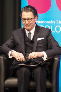 Martin Suter auf der lit.Cologne 2022 in Köln