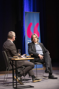 Hans-Wilhelm Müller-Wohlfahrt auf der lit.Cologne 2022 in Köln