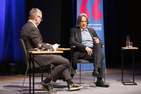Hans-Wilhelm Müller-Wohlfahrt auf der lit.Cologne 2022 in Köln