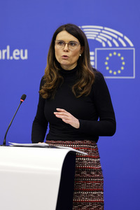 Pressekonferenz über den EU-weiten Umgang mit Batterien und Altbatterien im EU-Parlament in Straßburg