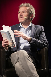 Tobias Schlegl auf der lit.Cologne 2022 in Köln
