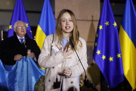 Kundgebung zur Unterstützung der Ukraine vor dem EU-Parlament in Straßburg