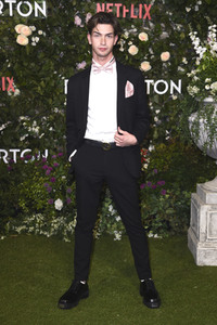 Season 2 Premiere von 'Bridgerton' in London