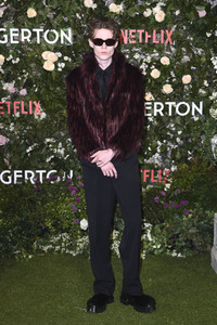 Season 2 Premiere von 'Bridgerton' in London