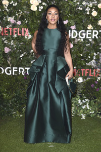 Season 2 Premiere von 'Bridgerton' in London