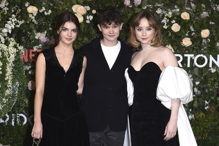 Season 2 Premiere von 'Bridgerton' in London