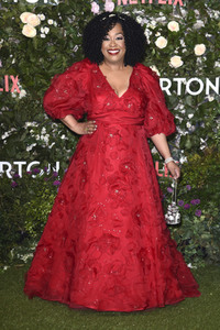 Season 2 Premiere von 'Bridgerton' in London