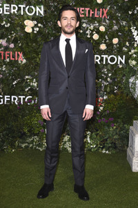 Season 2 Premiere von 'Bridgerton' in London