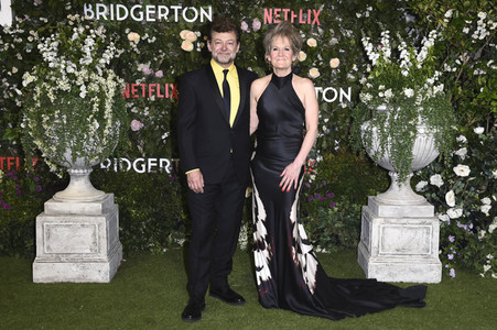 Season 2 Premiere von 'Bridgerton' in London