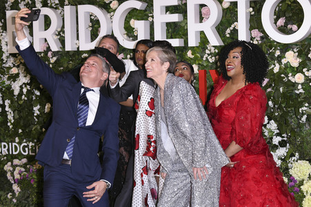 Season 2 Premiere von 'Bridgerton' in London