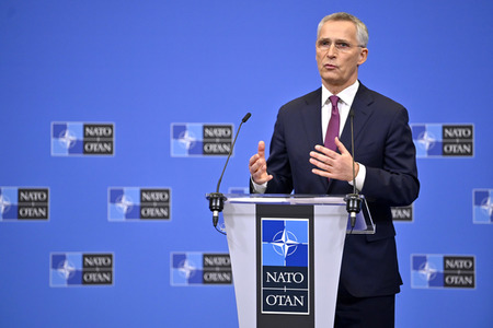 Pressekonferenz mit Jens Stoltenberg im NATO Hauptquartier in Brüssel