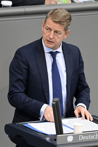 25. Sitzung des Deutschen Bundestages in Berlin