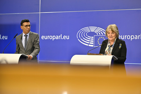 Pressekonferenz zur Kohäsionsaktion für Flüchtlinge in Europa im EU-Parlament in Brüssel