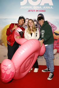 Filmpremiere 'JGA: Jasmin. Gina. Anna.' in Berlin