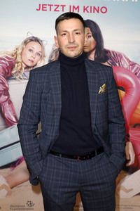 Filmpremiere 'JGA: Jasmin. Gina. Anna.' in Berlin