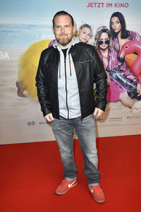 Filmpremiere 'JGA: Jasmin. Gina. Anna.' in Berlin