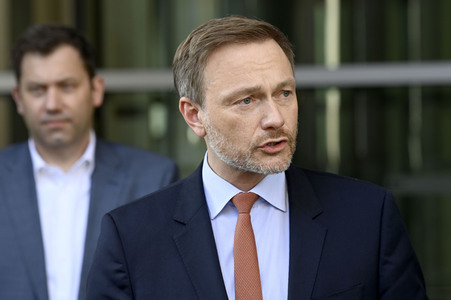 Statement der Parteivorsitzenden der drei Ampel-Parteien in Berlin