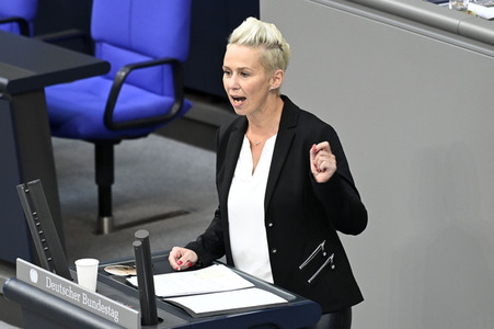26. Sitzung des Deutschen Bundestages in Berlin