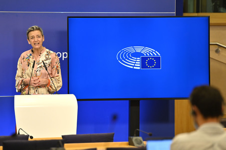 Pressekonferenz zum Gesetz über digitale Märkte im EU-Parlament in Brüssel