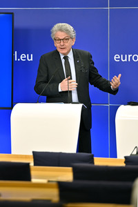 Pressekonferenz zum Gesetz über digitale Märkte im EU-Parlament in Brüssel