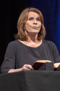 Senta Berger auf der lit.Cologne 2022 in Köln