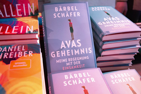 Bärbel Schäfer und Daniel Schreiber auf der lit.Cologne 2022 in Köln