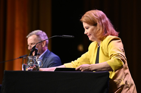 Annette Frier und Michael Kessler auf der lit.Cologne 2022 in Köln