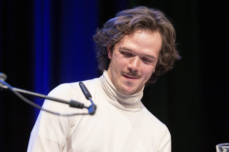 Claudia Michelsen, Justus Maier und Peter Lohmeyer auf der lit.Cologne 2022 in Köln