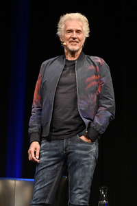 Frank Schätzing und Peter Wohlleben auf der lit.Cologne 2022 in Köln