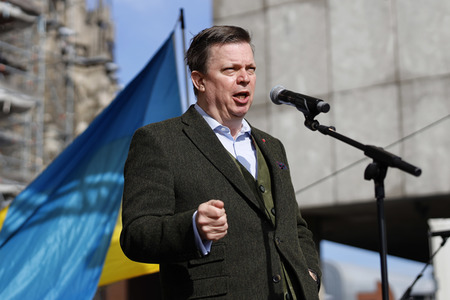 Demo gegen den Krieg in der Ukraine in Köln
