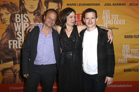 Filmpremiere 'Bis wir tot sind oder frei' in Berlin