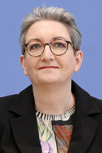 Bundespressekonferenz Bundesweite Baulandumfrage in Berlin