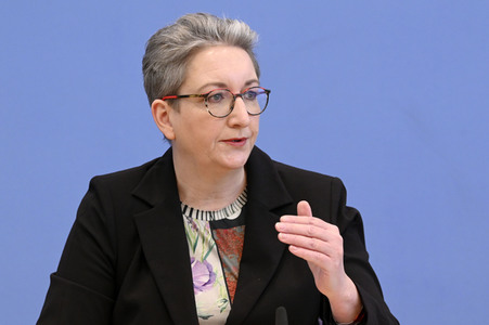 Bundespressekonferenz Bundesweite Baulandumfrage in Berlin