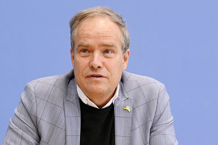 Bundespressekonferenz Bundesweite Baulandumfrage in Berlin